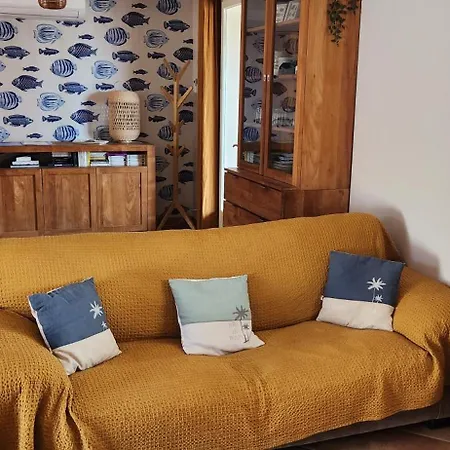 Villa En Bord De Mer Face A L'ile De Porquerolles *